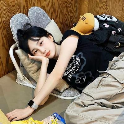 劳拉·马尔斯的眼睛